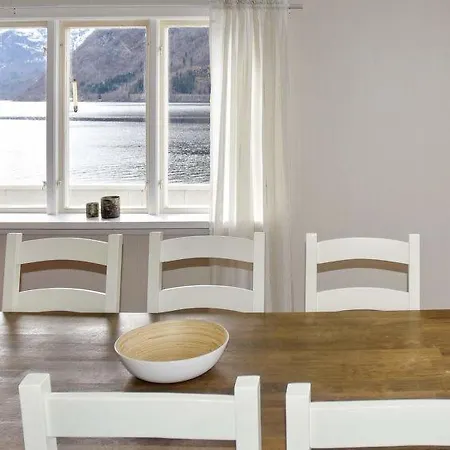 Sogndalsfjora Sleeps 6 Wifi בית נופש סוגנדל